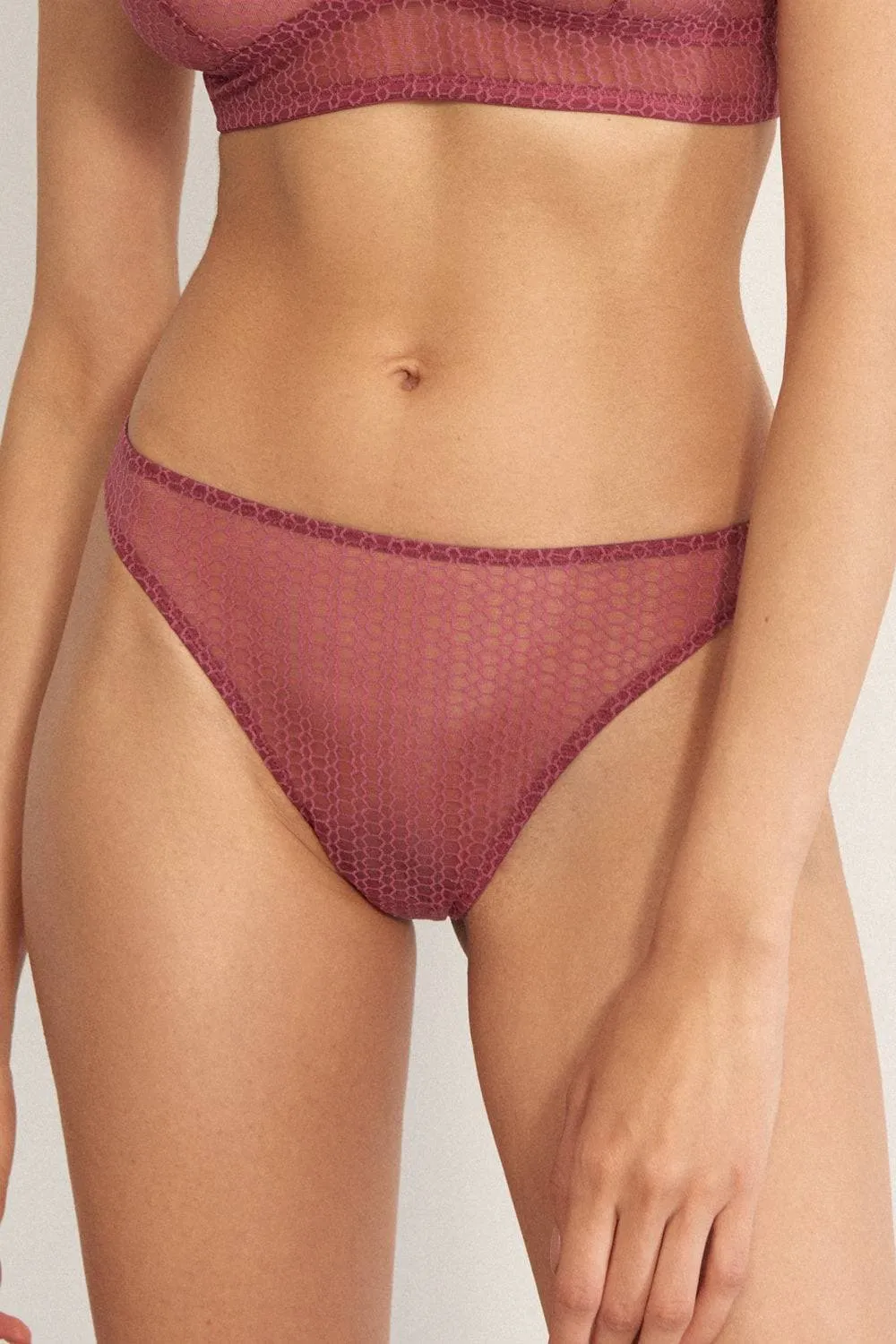 Honeycomb Thong in Orchid