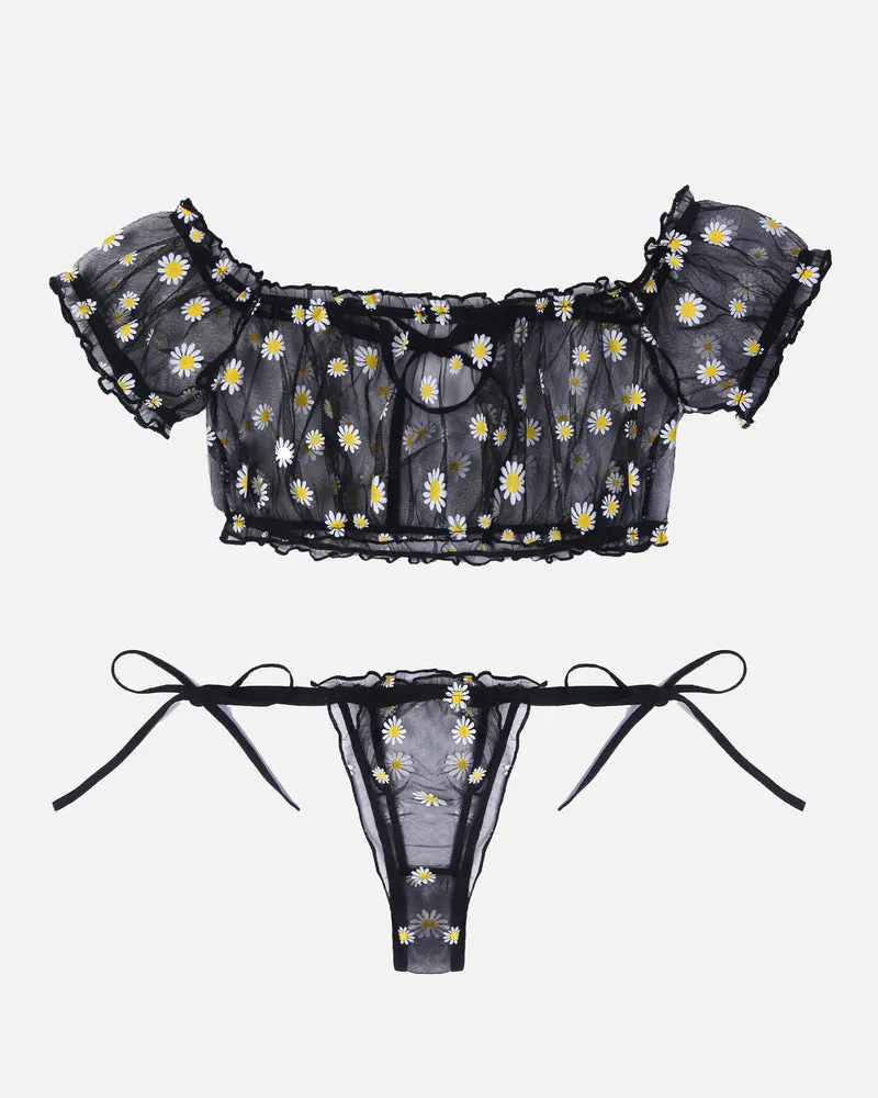 Lace Ruffle Bra and Panty Set