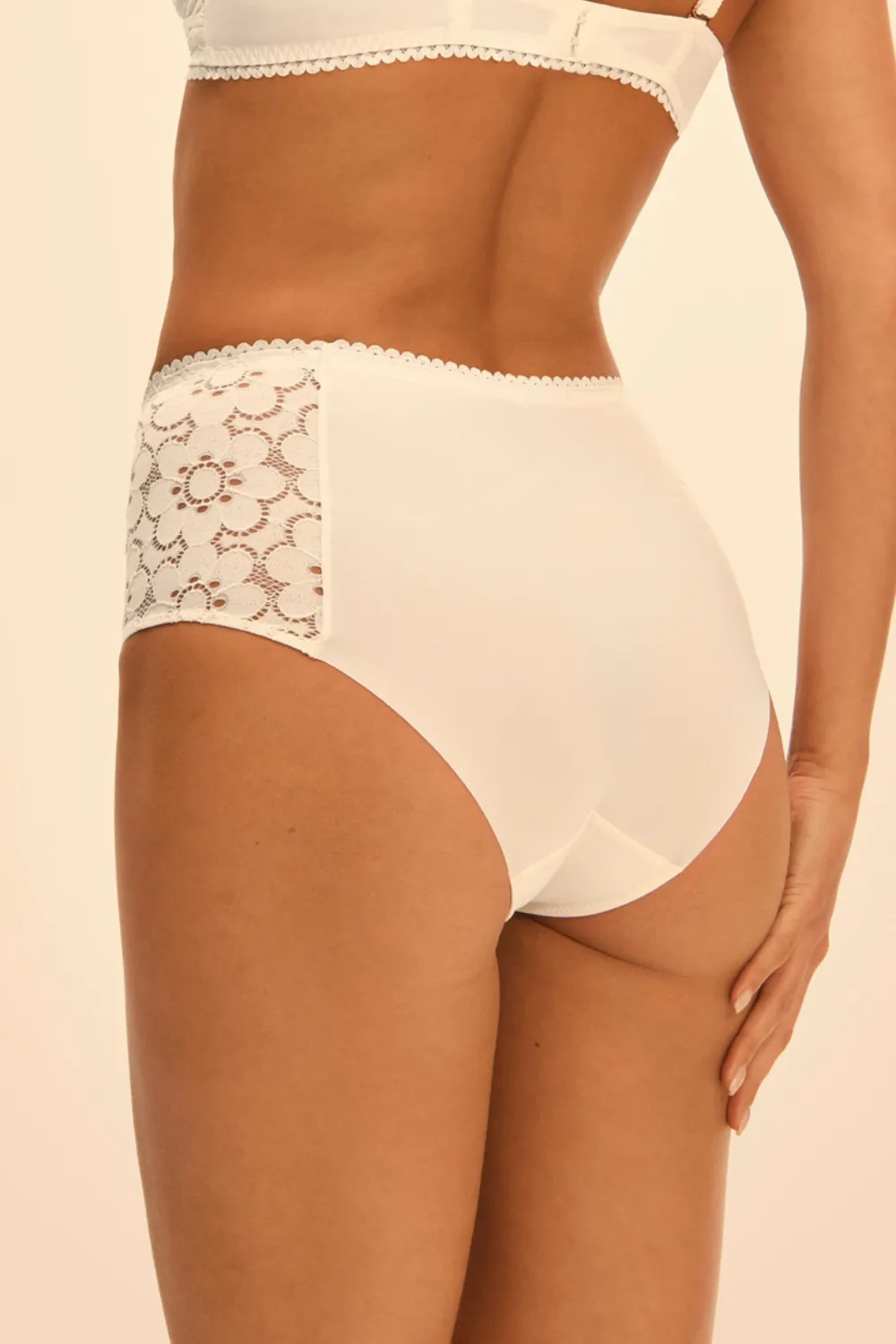 Oisive High Waist Brief Natural