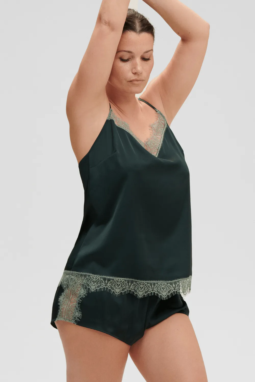 Satin Secrets Short Kolsai Green