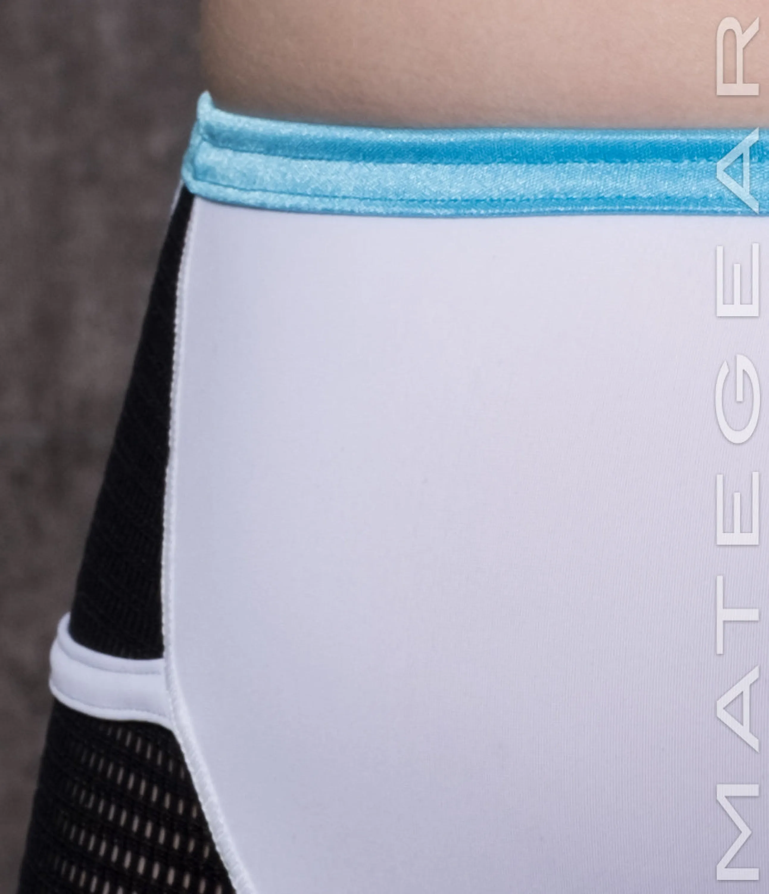 Sexy Mens Sportswear Mini Tight Shorts - Gan Dong (With Pouch)