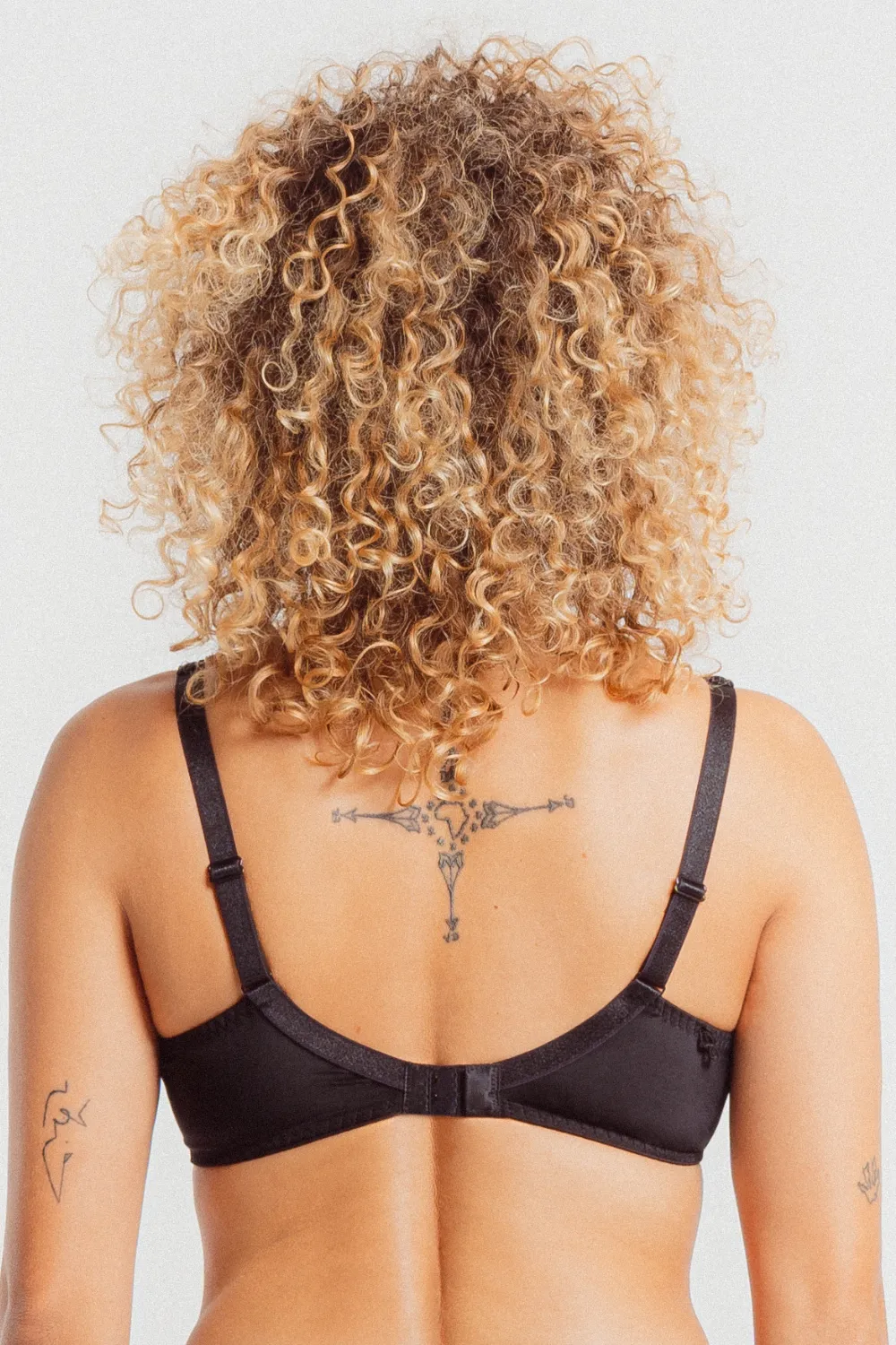 Série Embroidery Full Cup Bra